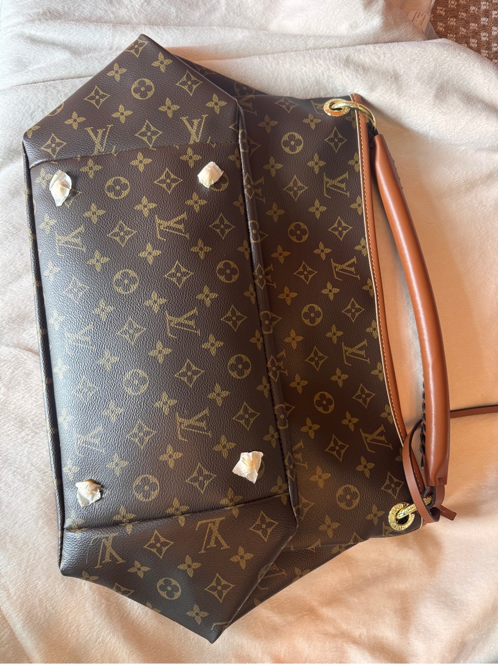 Louis Vuitton Monogram Canvas Shoulder Bag in Brown and Tan - Picture 9 of 10